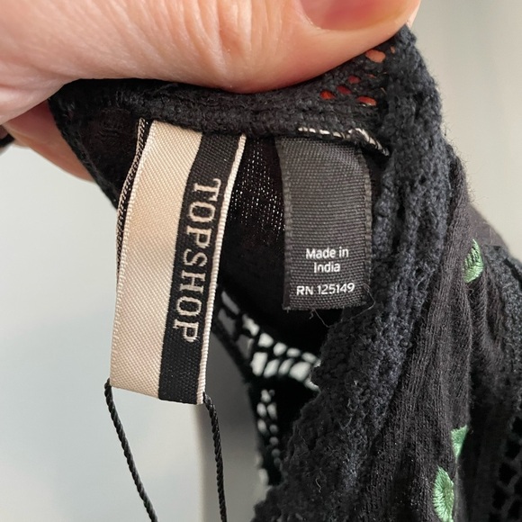 NWT TOPSHOP Women's 3/4 Sleeve Embroidered Smock Dress‎ Black Floral Sz 12 - Picture 6 of 8